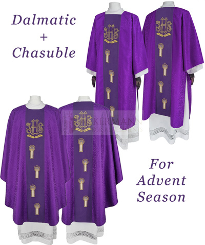Set of Gothic chasuble and Dalmatic for Advent Season